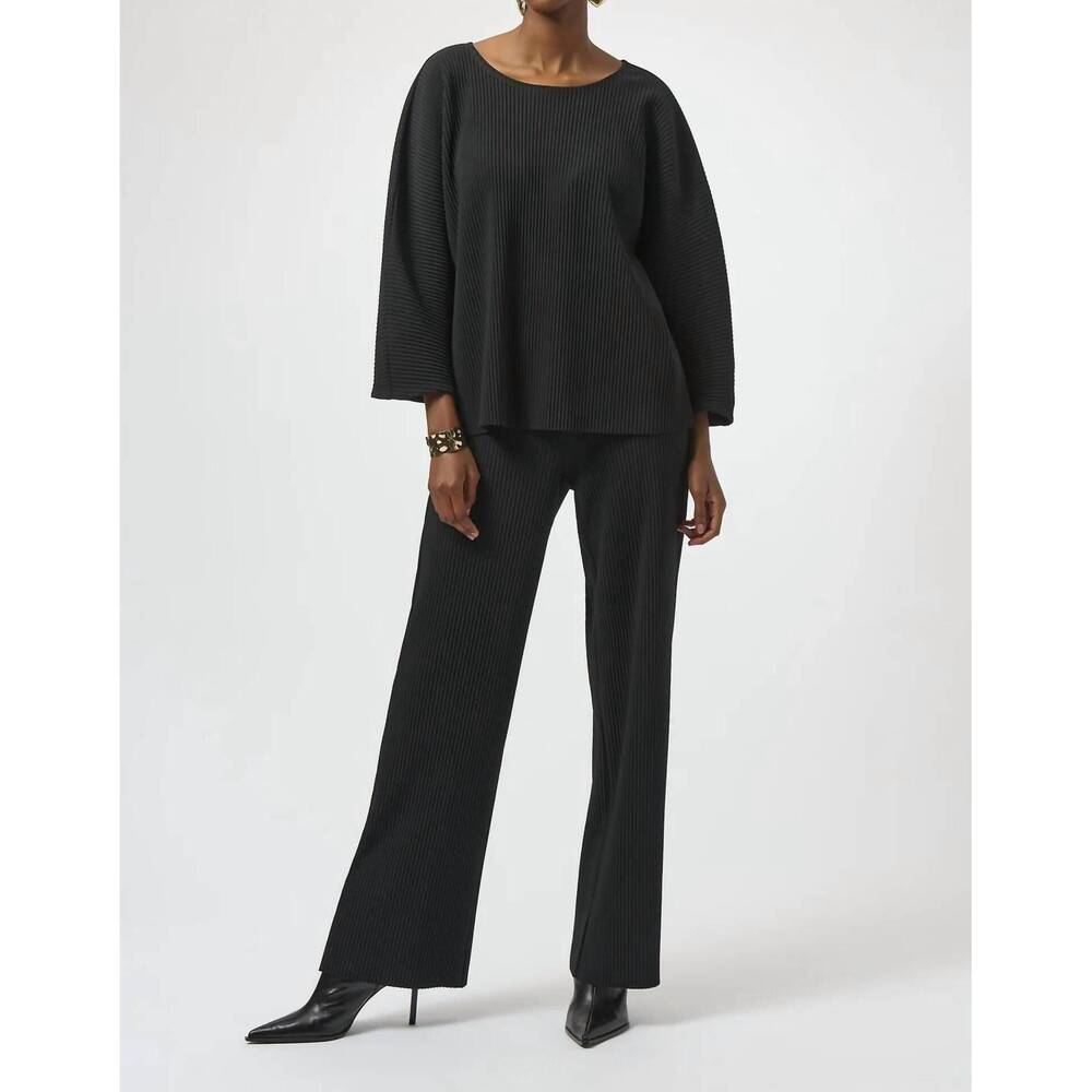 NEW JOSEPH RIBKOFF pleated 3/4 sleeves boxy top in black